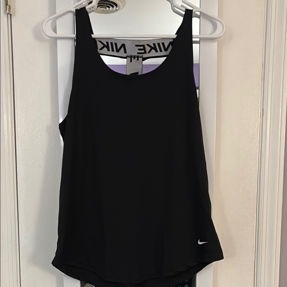 Nike Women's Black Tank Top